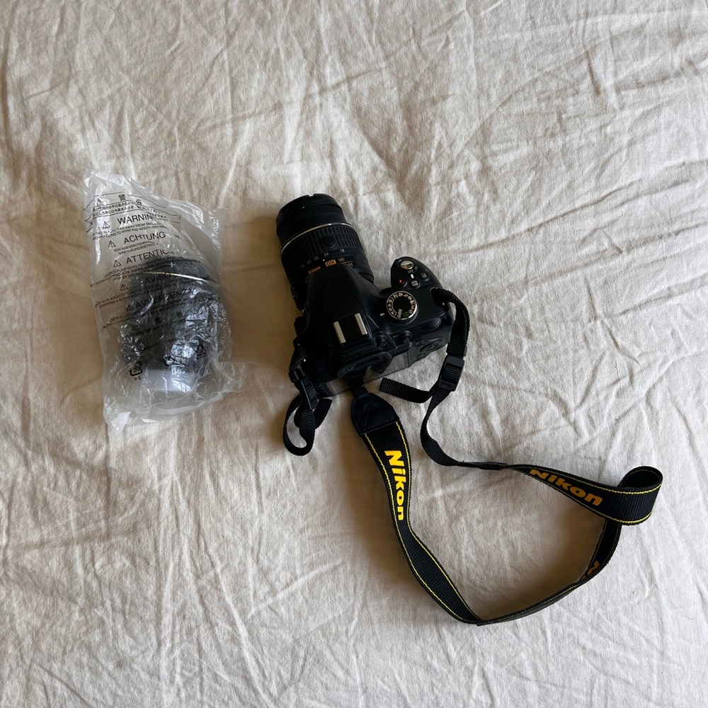Nikon D3200, 2 lenses, bag, accessories